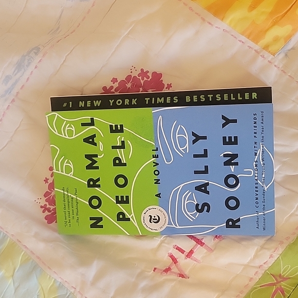 Normal People- Sally Rooney - Picture 1 of 3
